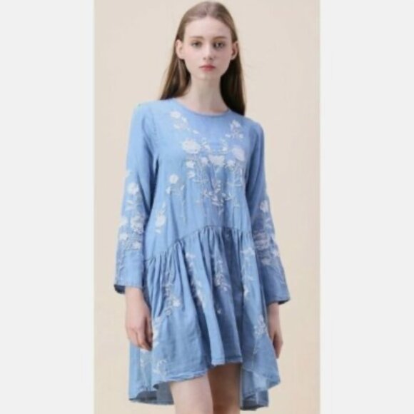 🧡3/15 Goodnight Macaroon Flowers Embroidered Blue Chambray Dress Women's Size L - Picture 1 of 13
